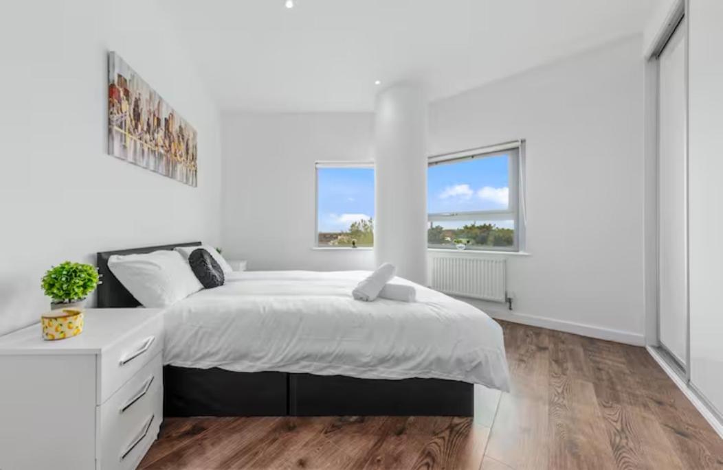 Airy 2Br Flat Delta London Dp332 Apartment ครอยดอน ภายนอก รูปภาพ