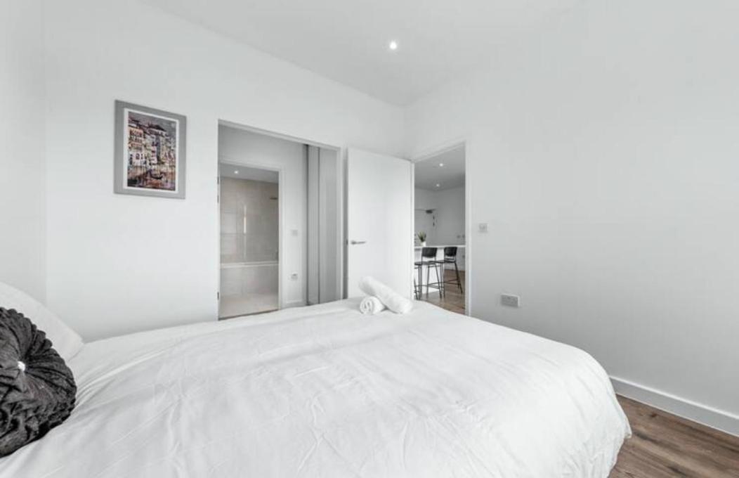 Airy 2Br Flat Delta London Dp332 Apartment ครอยดอน ภายนอก รูปภาพ