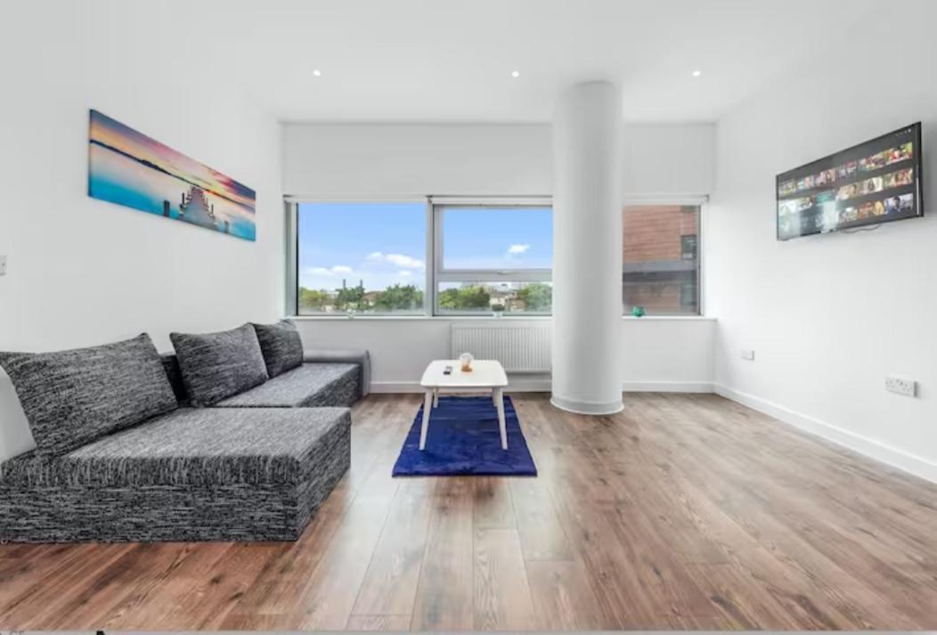 Airy 2Br Flat Delta London Dp332 Apartment ครอยดอน ภายนอก รูปภาพ